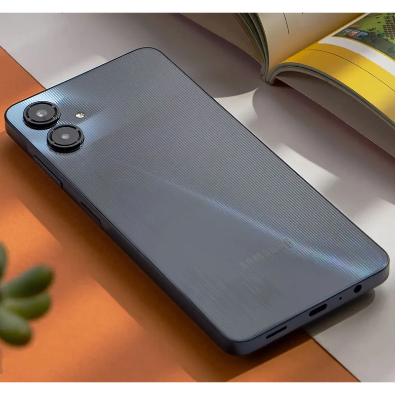 گوشی موبایل سامسونگ مدل Galaxy A06 دو سیم کارت ظرفیت 128 گیگابایت و رم 6 گیگابایت - Image 4