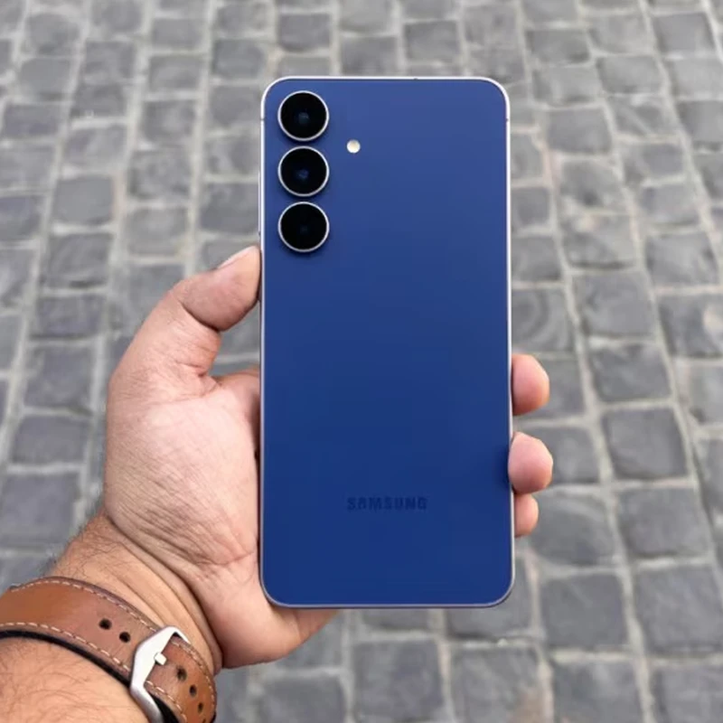 گوشی موبایل سامسونگ مدل Galaxy S25 FE دو سیم کارت ظرفیت 256 گیگابایت و رم 8 گیگابایت - ویتنام - Image 5