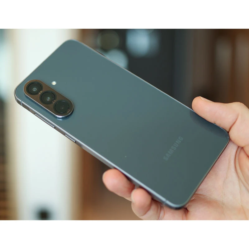گوشی موبایل سامسونگ مدل Galaxy A56 دو سیم کارت ظرفیت 256 گیگابایت و رم 8 گیگابایت - ویتنام - Image 14
